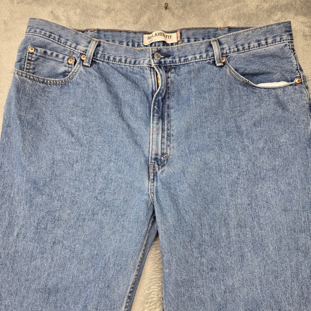 Levis 550 Relaxed Fit Jeans Mens 44x32 Medium Wash Blue Denim Tapered Leg 00550 - Picture 3 of 12